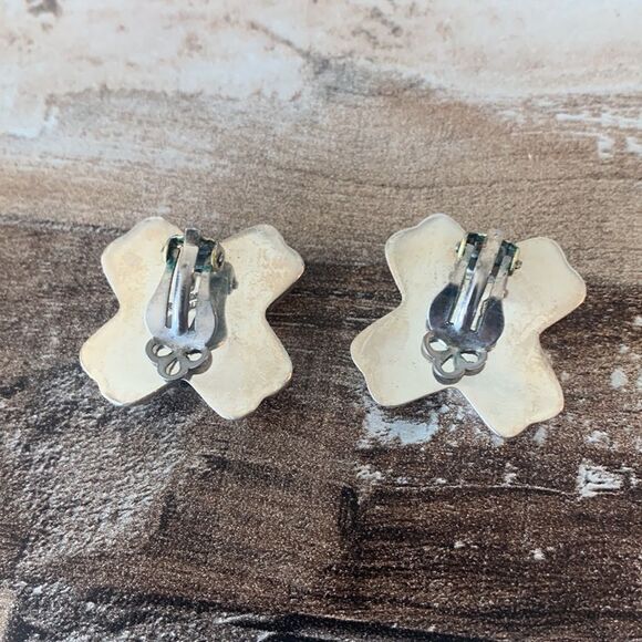 Vintage Barra Signed Clip On Earnings Sterling Silver X’s Crosses Kisses Bold - Picture 6 of 14